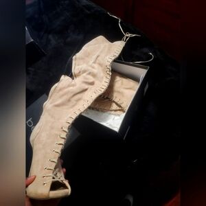 Lace up pretty peep toe boots